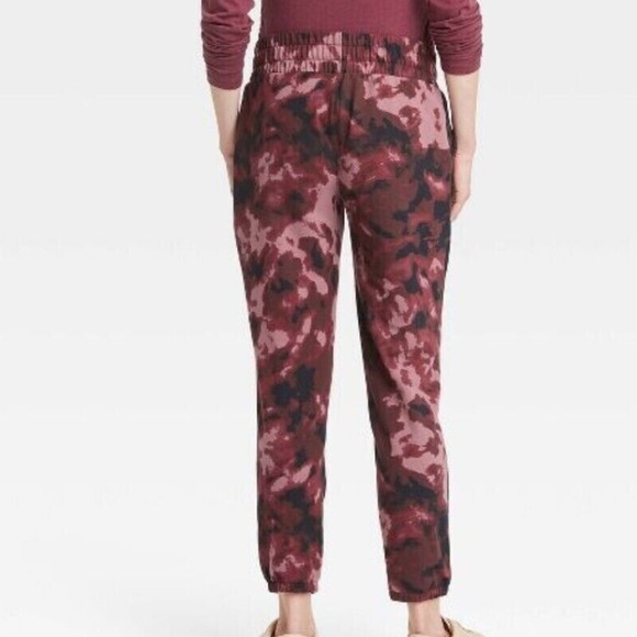 Isabel Maternity by Ingrid & Isabel Match Back Maternity Jogger Pants XXL - Picture 2 of 5